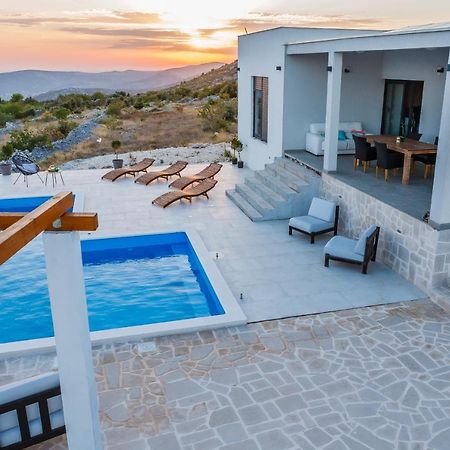 Villa Zlatno Sunce In The Hills Near Trogir Vrsine Extérieur photo