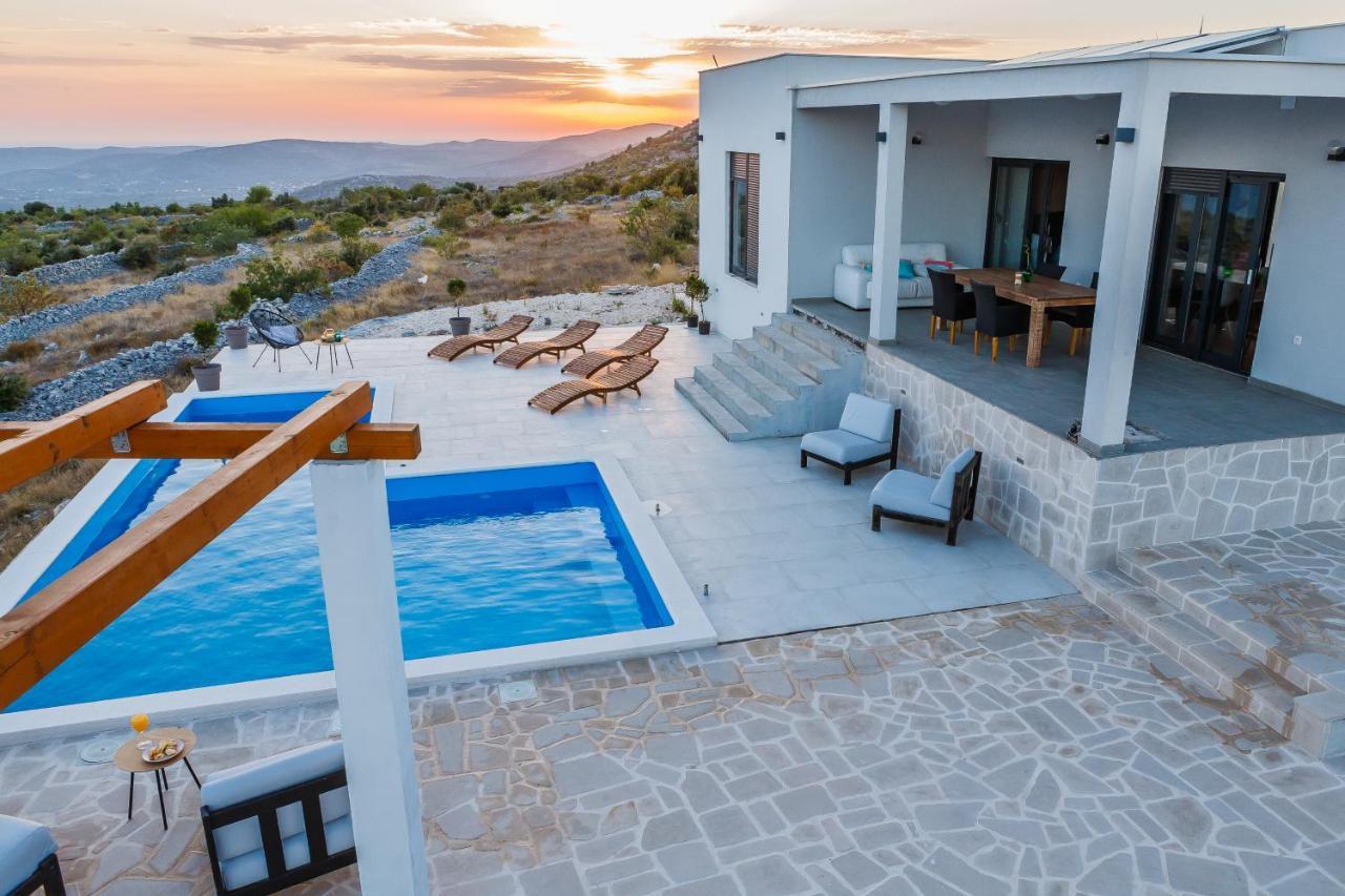 Villa Zlatno Sunce In The Hills Near Trogir Vrsine Extérieur photo