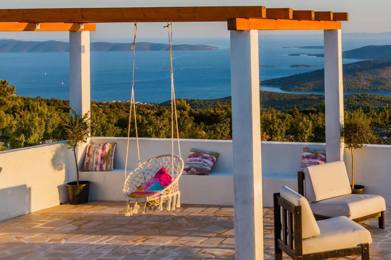 Villa Zlatno Sunce In The Hills Near Trogir Vrsine Extérieur photo